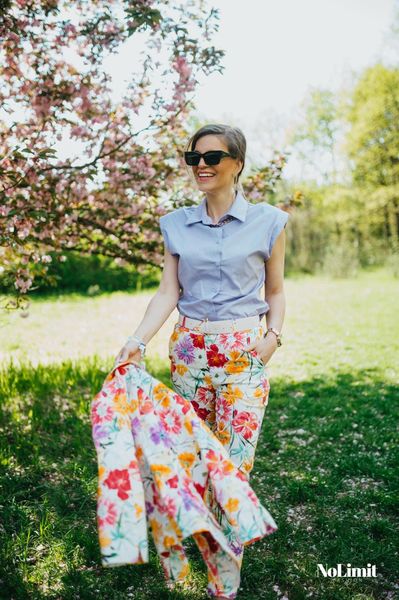 Virágba borulva...nem is kezdhetnénk szebben a hetet!