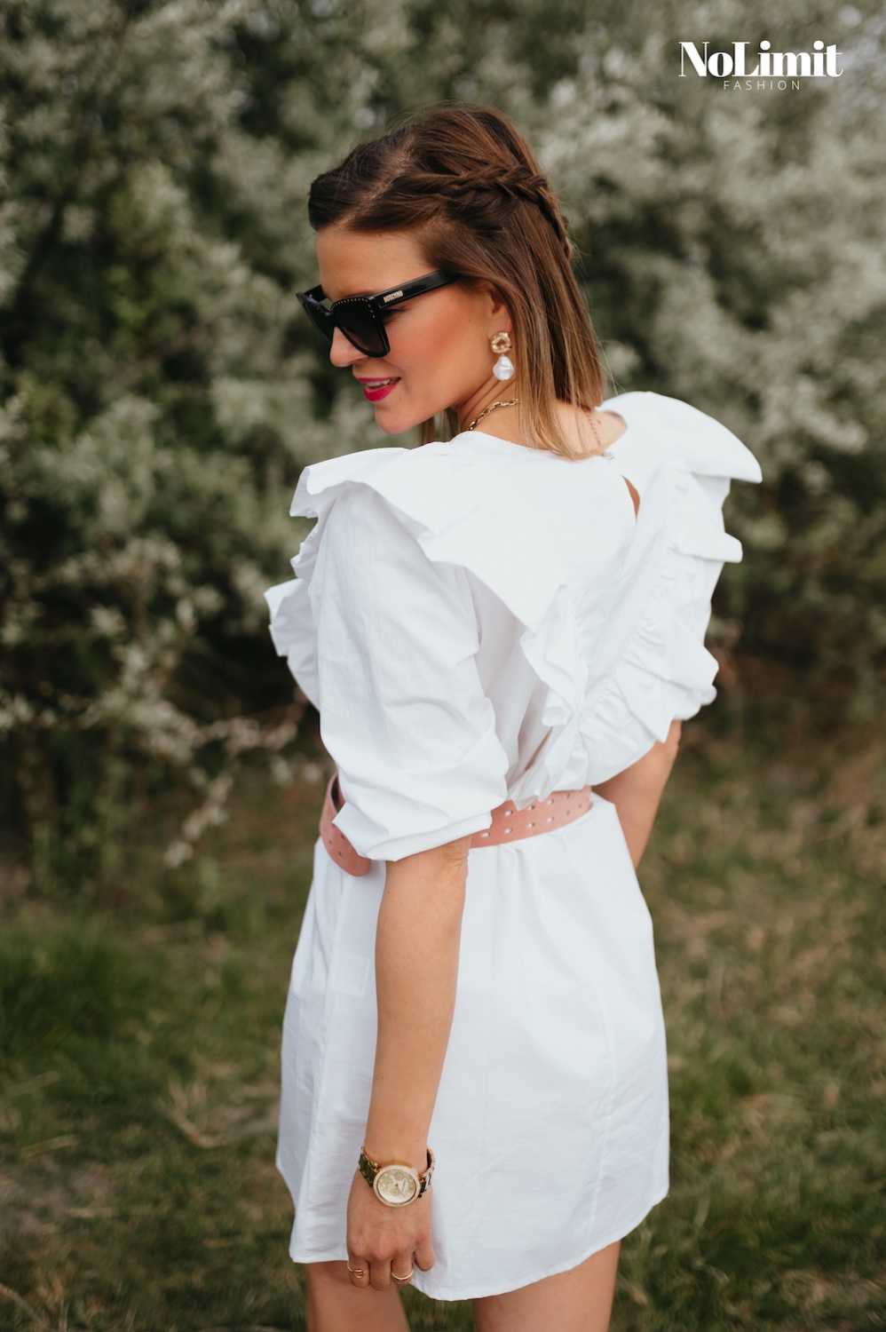 Ahogy melegszik az idő, egyre közeleg a fehér kisruhák szezonja